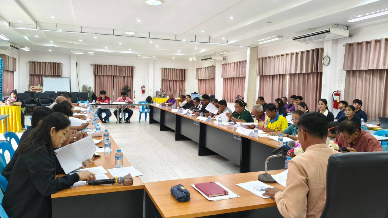 องค์การบริหารส่วนตำบลนาคำใหญ่ จัดประชุมเพื่อหารือเเนวทางการบริหารจัดการระบบประปาหมู่บ้าน